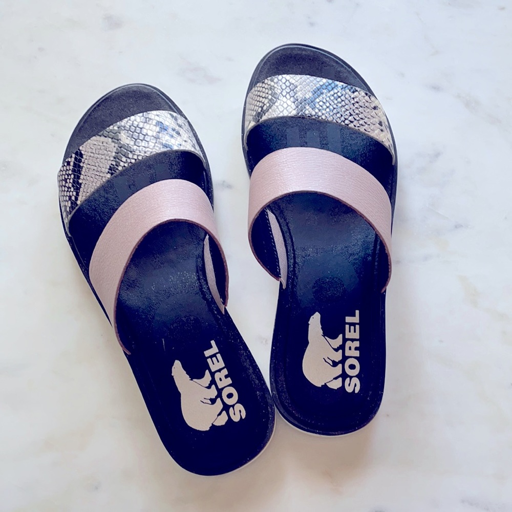 Sorel sandals, size 7. Ella II Slides